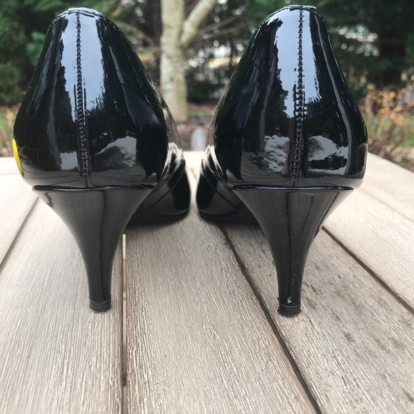 🍋Tahari Marie Pump - Picture 6 of 8